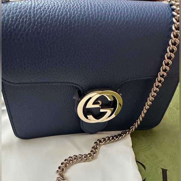 Authentic Gucci Blue Dollar Calfskin
Interlocking GG Crossbody/Shoulder
Bag NWT - Picture 3 of 8